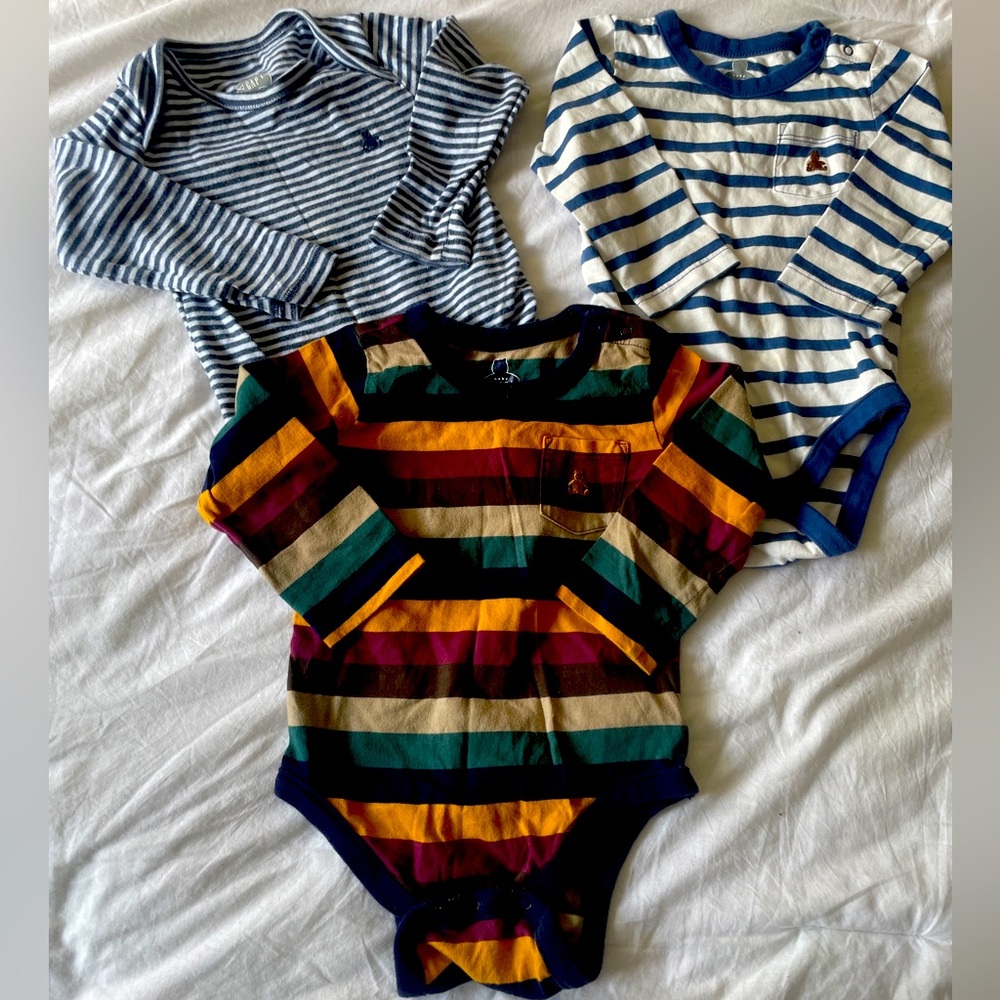 Baby Boy Gap Onesie Long Sleeve Tops
